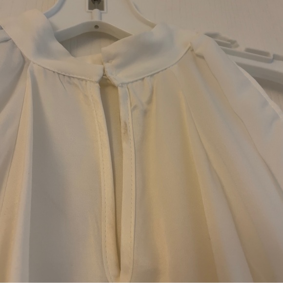 NWT ZARA BLOUSE WITH OPENING AT SHOULDERS SIZE M - Picture 8 of 11